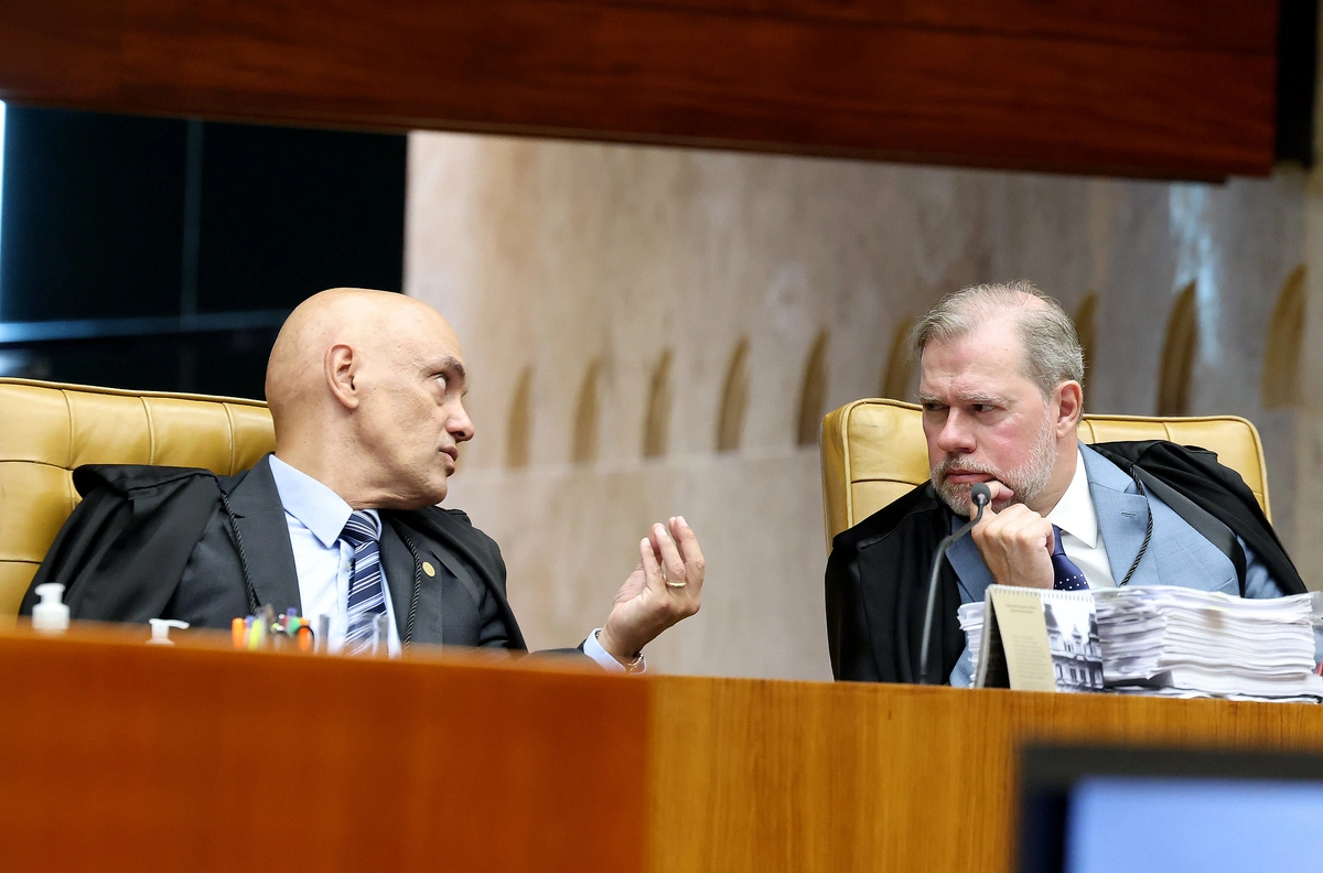 OAB do Distrito Federal vai pedir impeachment de Moraes e Toffoli