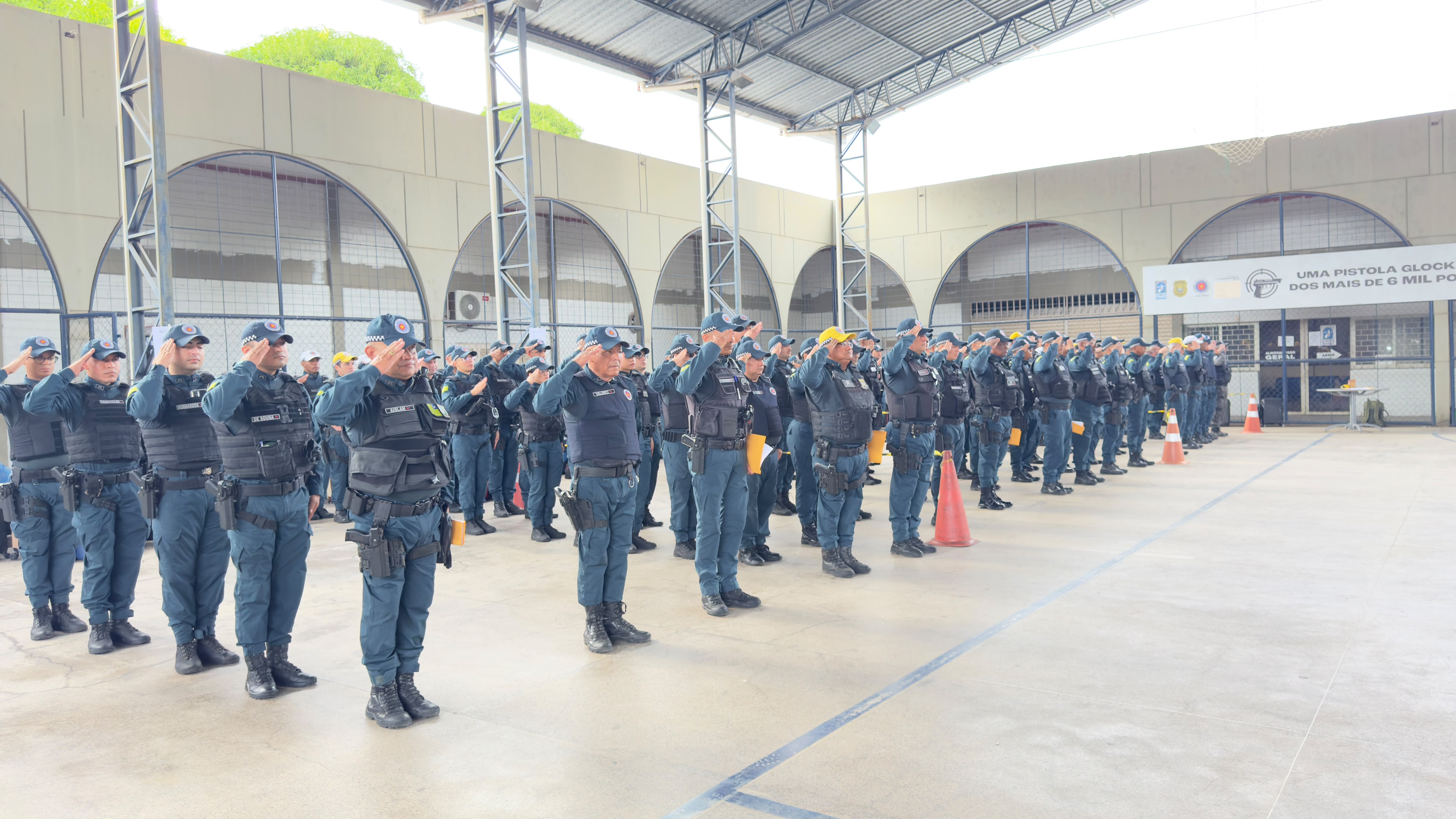 PM inicia envio de efetivo que vai reforçar segurança nas eleições em todo o Piauí