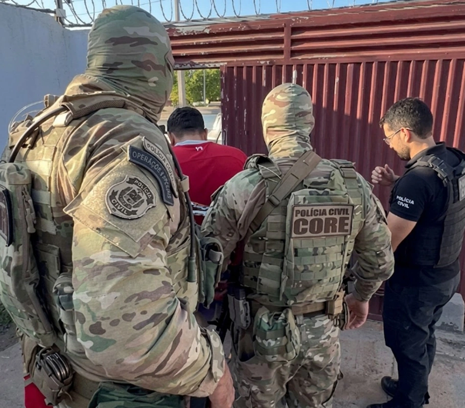Polícia Civil desbarata quadrilha que invadiu sete residências em condomínio de Teresina