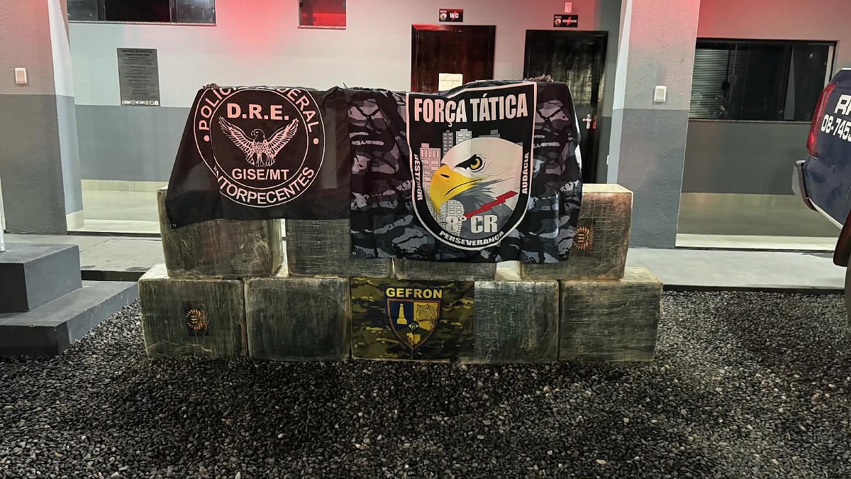Polícia intercepta meia tonelada de cocaína vinda da Bolívia em pista clandestina