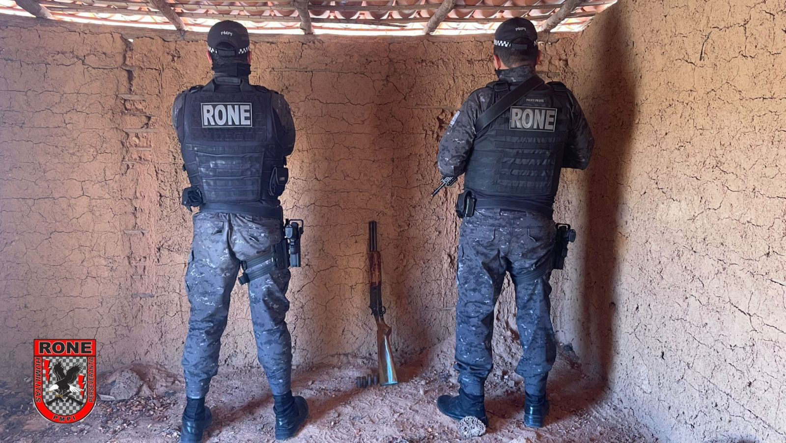 Polícia Militar apreende espingarda calibre 12 e munições na zona Norte de Teresina