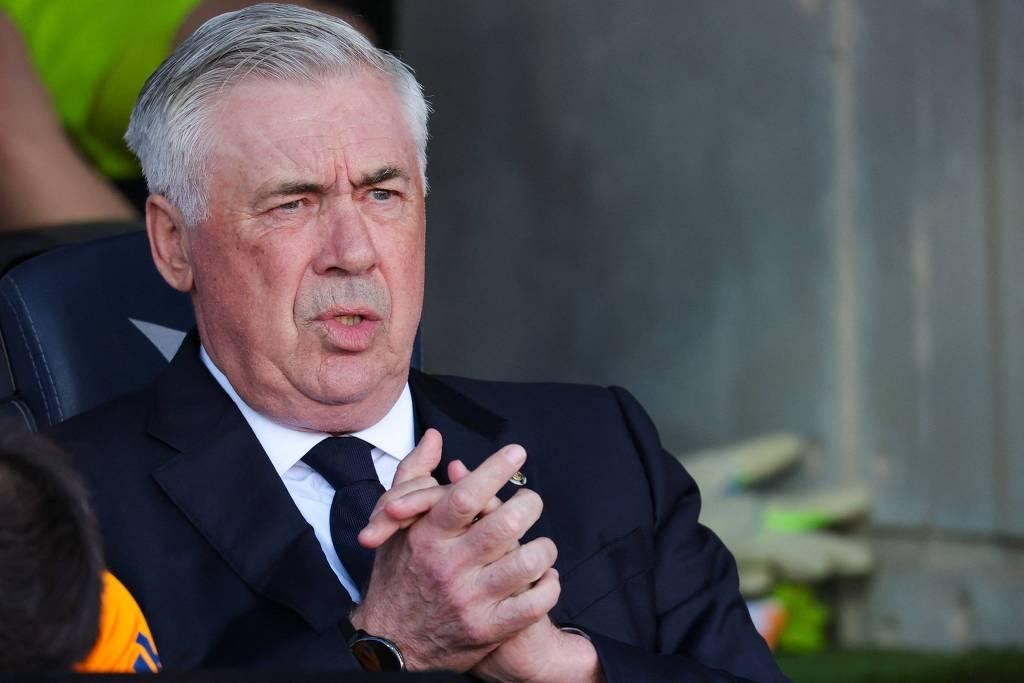 “Precisamos preparar uma nova geração”, diz Ancelotti em coletiva sobre renovação da Seleção