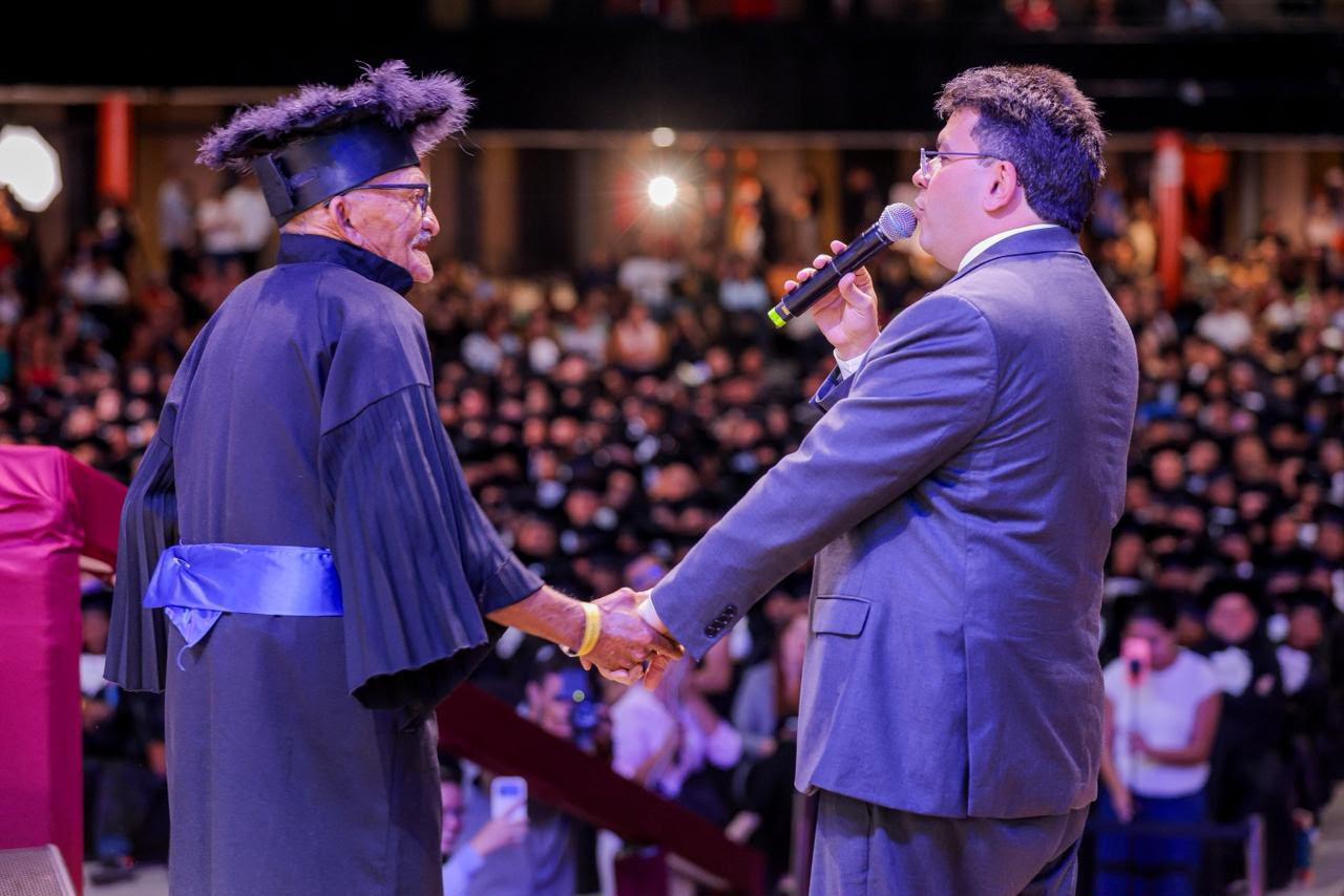 Rafael Fonteles quer reduzir pela metade o analfabetismo entre jovens e adultos no Piauí