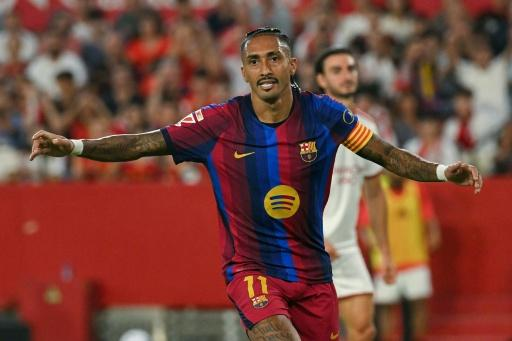 Raphinha soma mais gols que Vini Jr., Mbappé e Bellingham juntos na temporada
