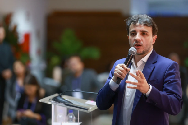 Renan Santos