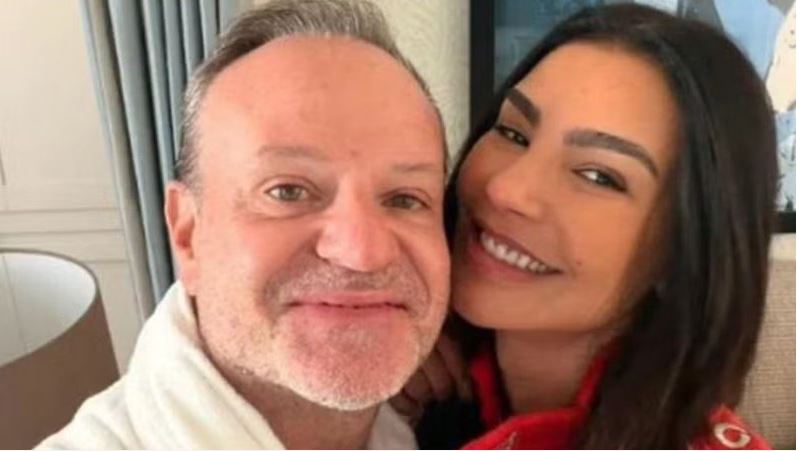 Rubinho Barrichello e Cíntia Chagas terminam namoro menos de um mês após assumirem relação