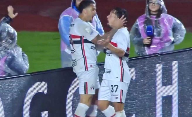 São Paulo encerra invencibilidade do Atlético-MG