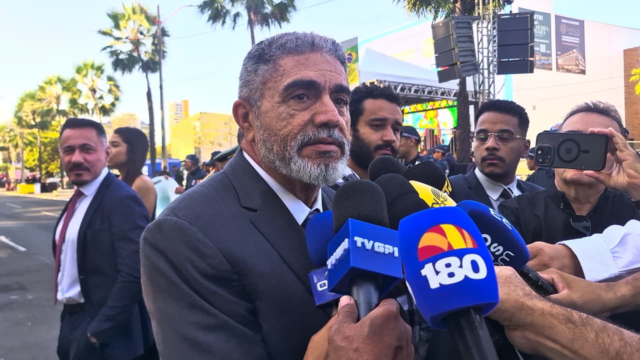Secretario Antonio Luiz
