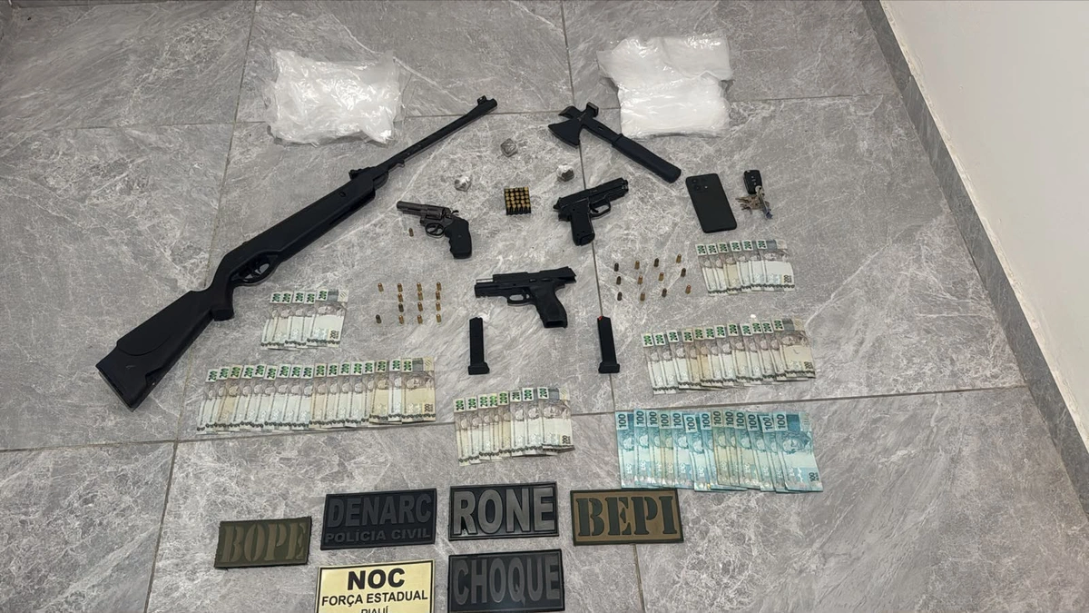 Trio é preso com armas de fogo e drogas durante operação em Luzilândia