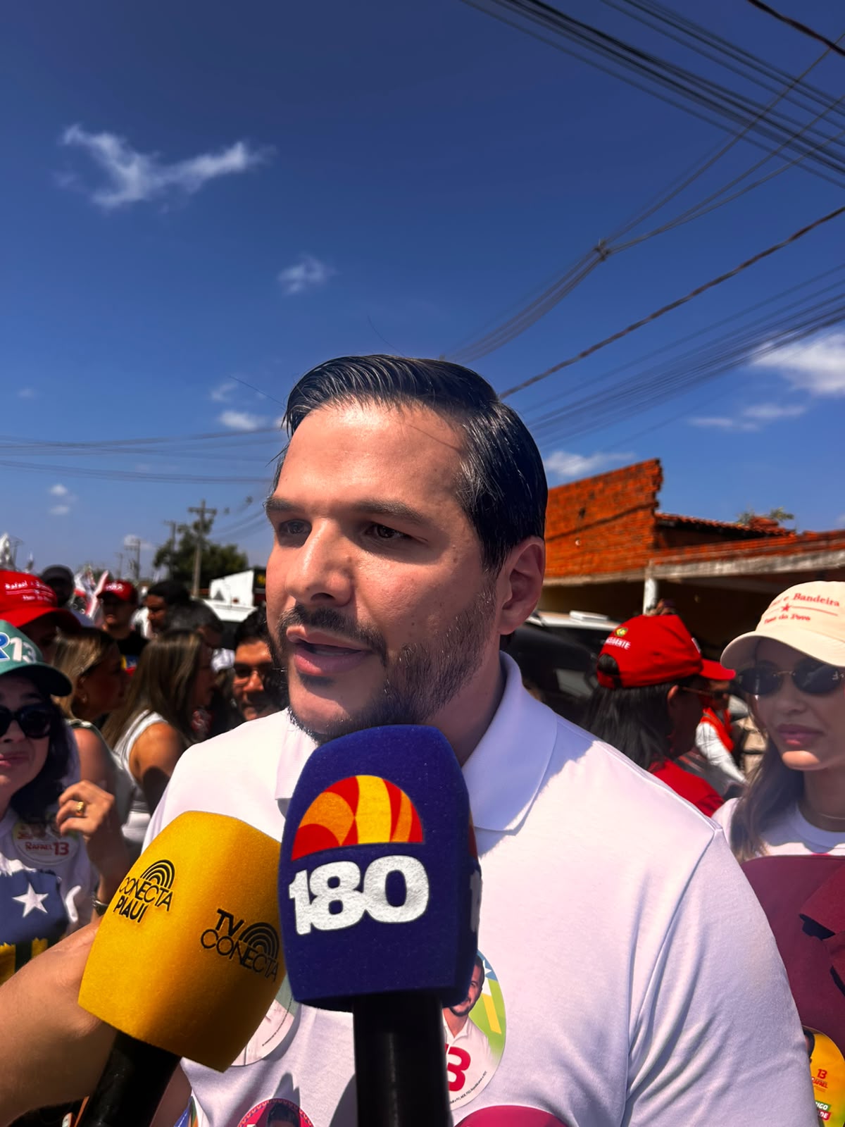 Washington Bandeira destaca força de Lula e Rafael durante carreata em Teresina