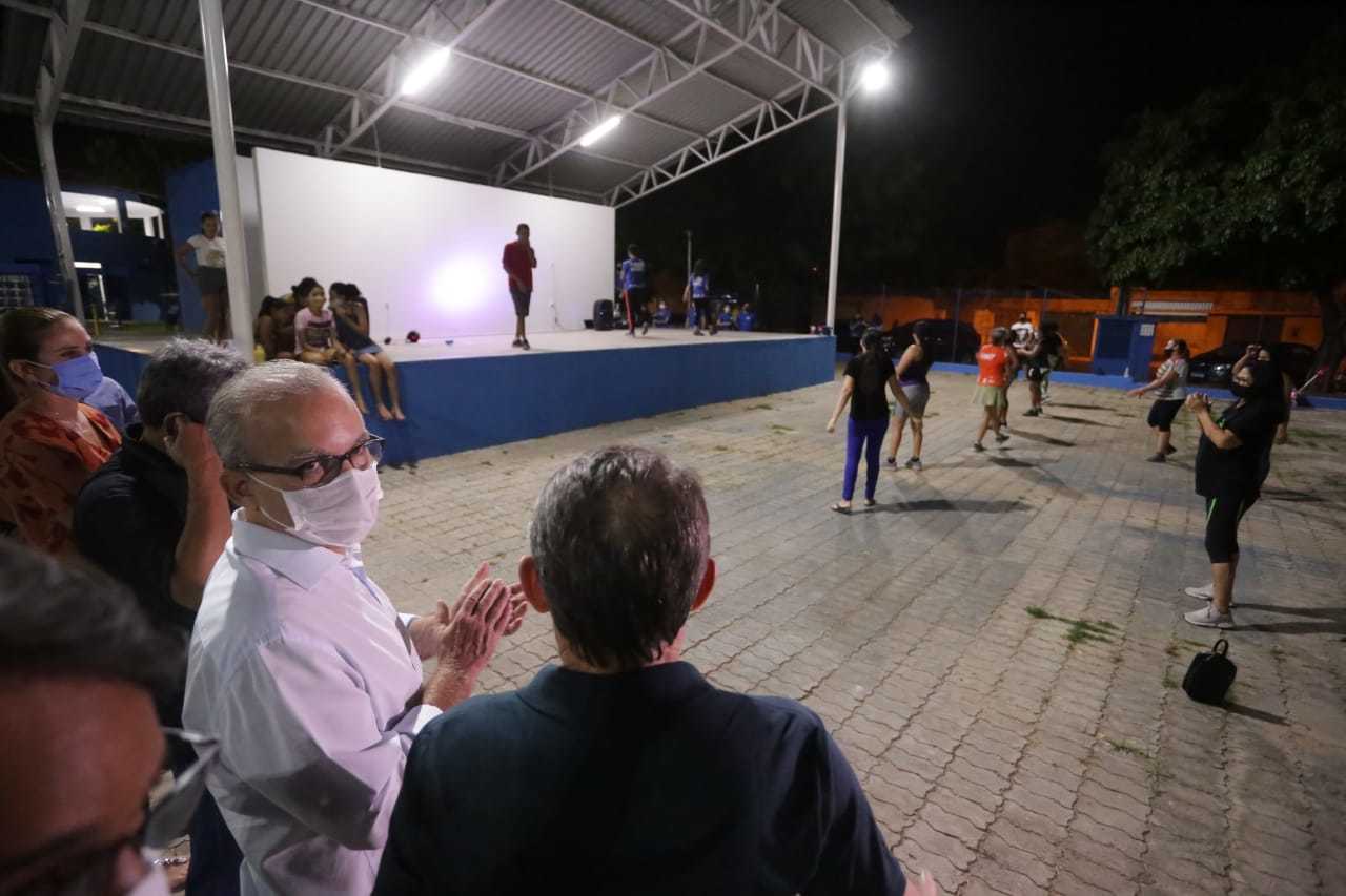 Prefeitura de Teresina entrega espaços de esporte e lazer para bairros