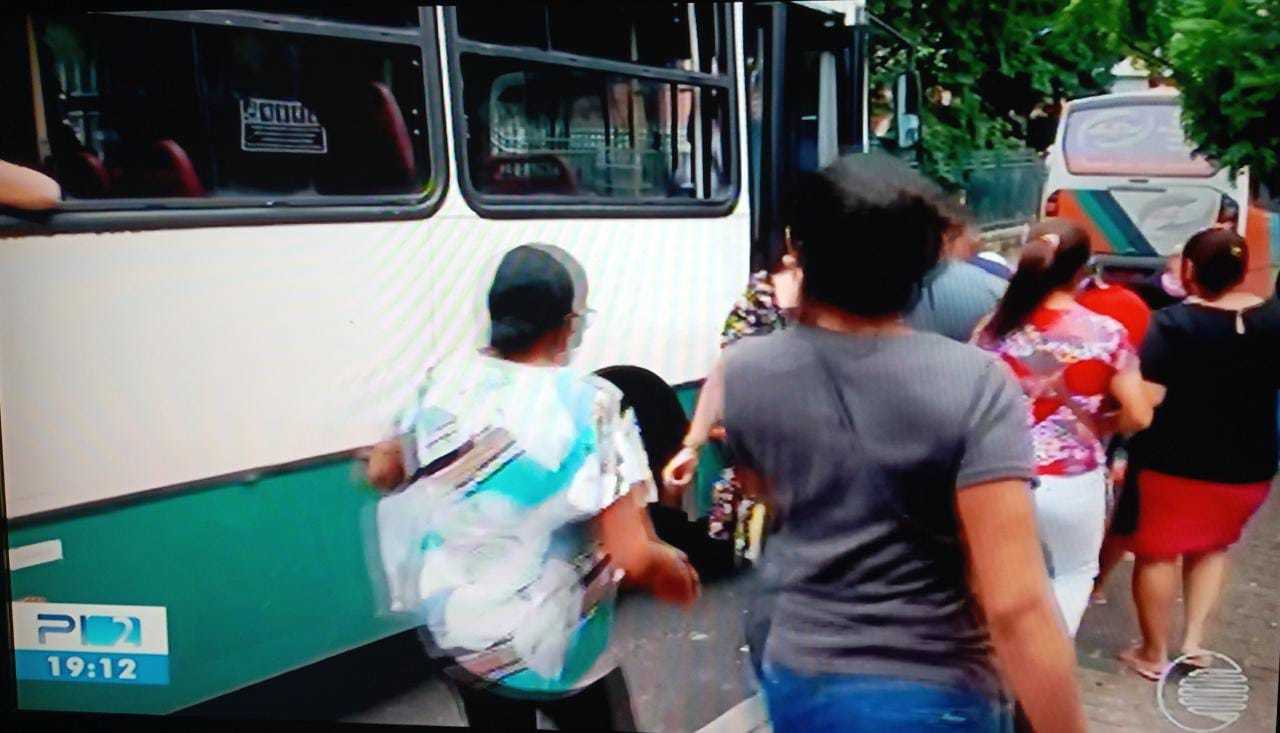 Greve Dos Motorista E Cobradores Chega Ao Dia Graus O Maior