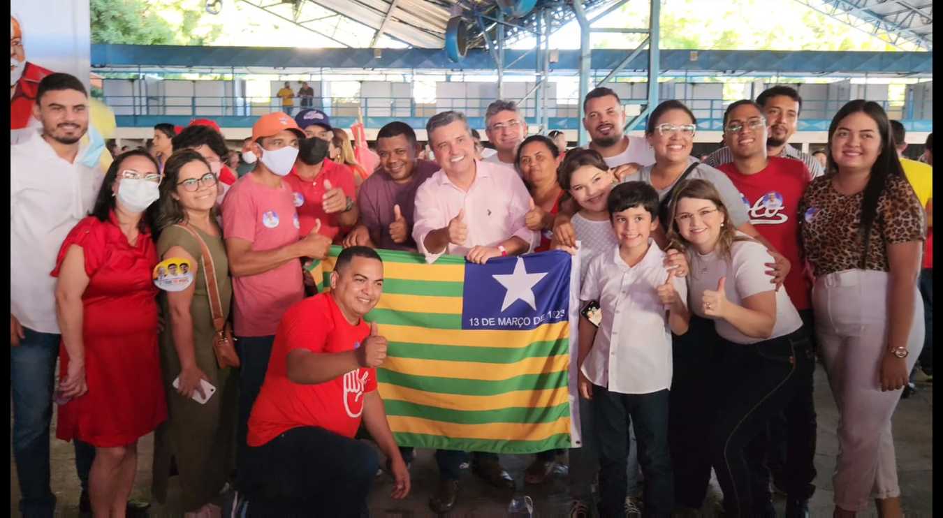 Dr Vinicius reúne lideranças de todo o estado na convenção 180graus