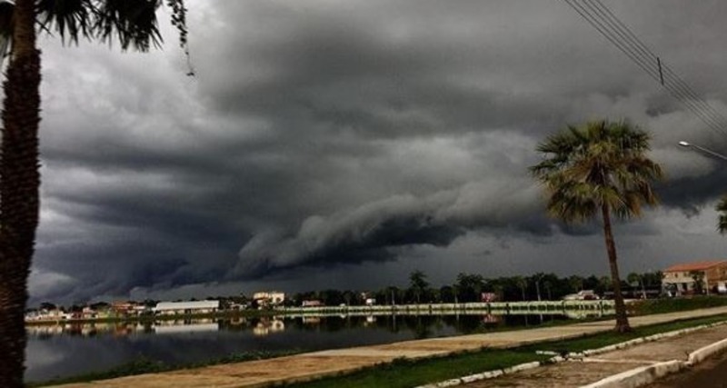 Meteorologia Prev Chuvas E Tempo Nublado Para O Fim De Semana