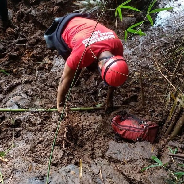 Número de mortos em Brumadinho MG chega a 166 e 155 pessoas desaparecidas