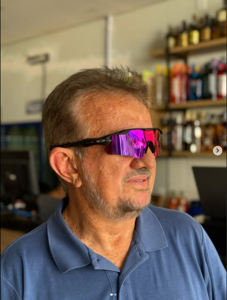 _Joãzinho Félix, como ele mesmo postou, cheio de estilo