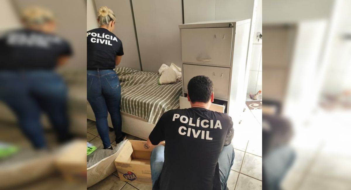 Prestador de serviço fica nu durante manutenção na casa de cliente