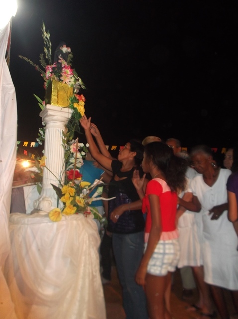 Teve inicio ontem as novenas do 6º Festejo de Santa Rita
