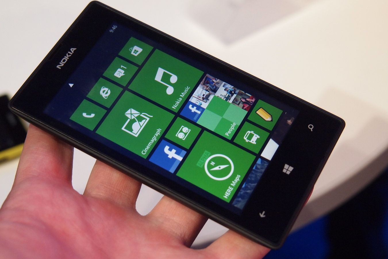 Começa a ser vendido o Nokia Lumia 520 no Brasil