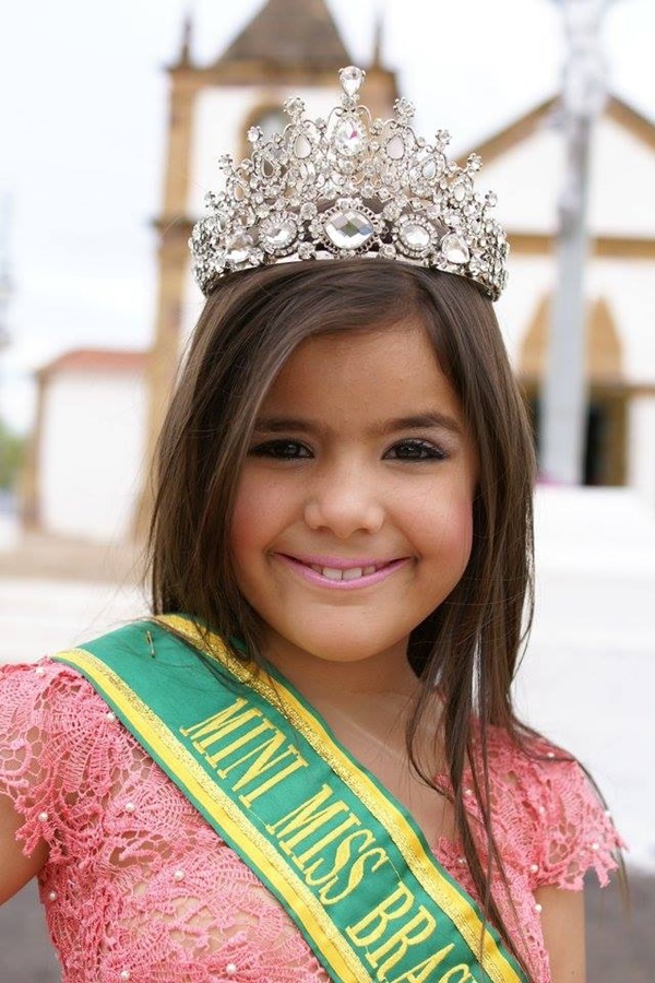 Mini Miss Brasil Visita Oeiras Antes De Ir Para Turquia Disputar Concurso 180graus O Maior 8704