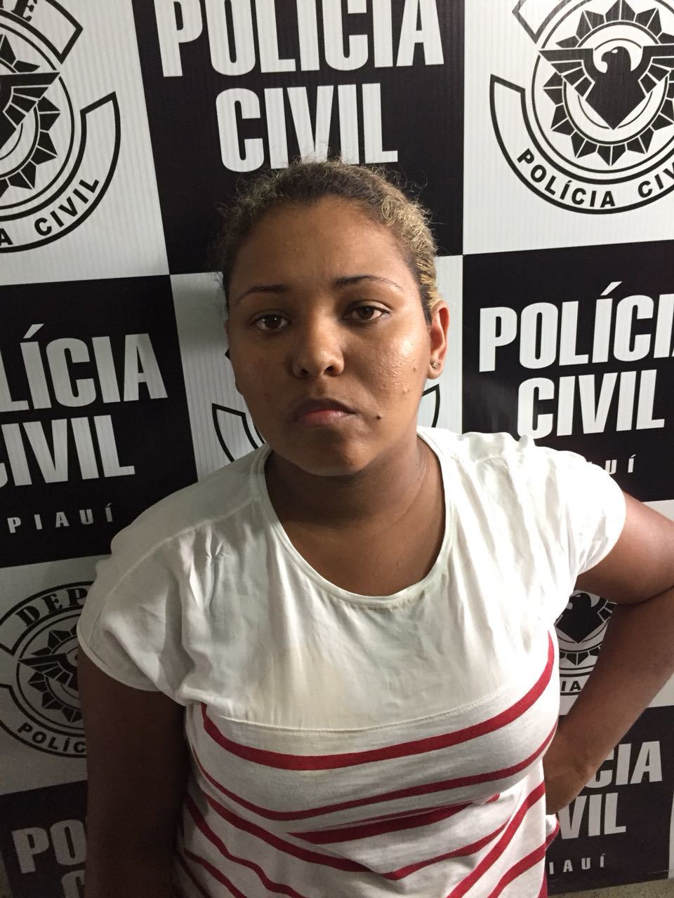 Mulher Presa Suspeita De Tr Fico De Drogas Na Zona Sudeste De Teresina