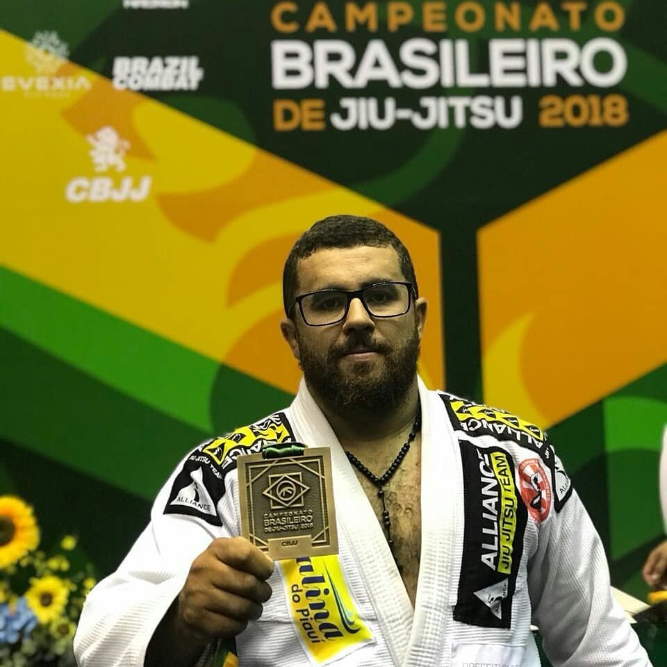 Quanto Ganha Um Lutador De Jiu jitsu Lutador de Campo Maior consegue o 3º lugar no Campeonato Brasileiro de