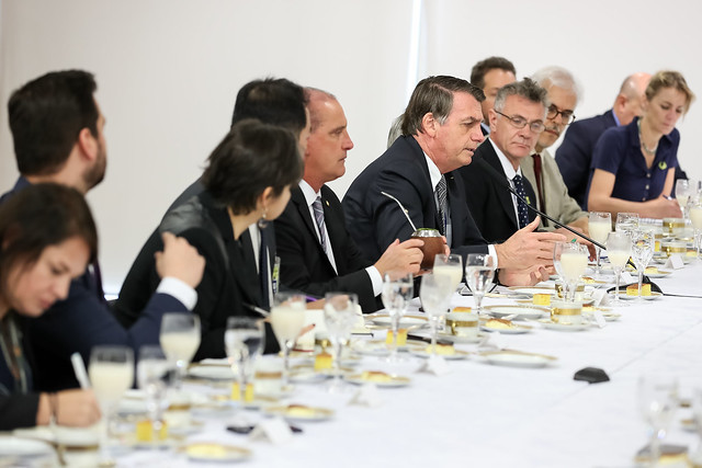 Bolsonaro falou com jornalistas de agências internacionais nesta sexta-feira