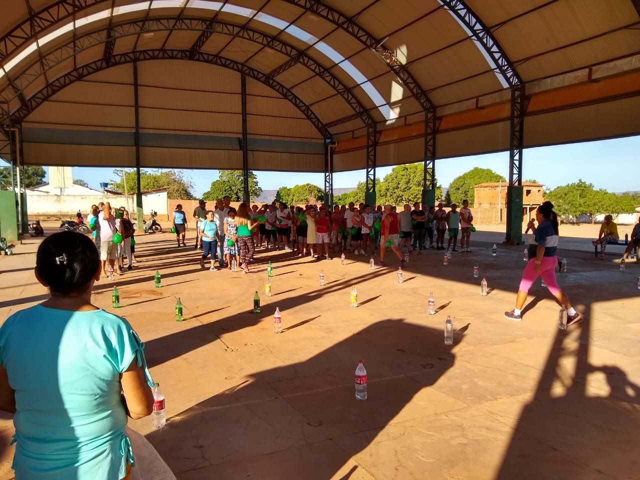 População coloniense abraça o Projeto Jogo de Cintura Col - 180graus ...