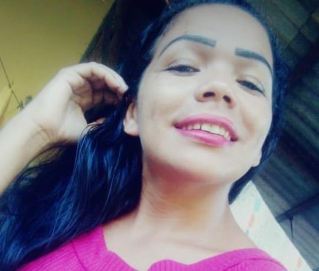 Mulher é achada morta em lixão do interior do Acre com várias facadas