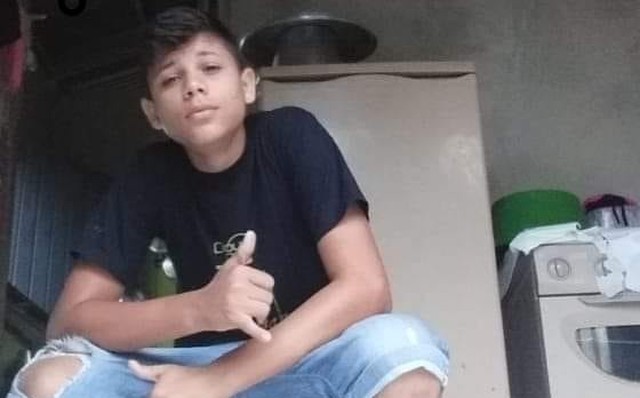 Taylon Silva dos Santos, de 16 anos, morreu no Pronto Socorro de Rio Branco após levar tiro na cabeça