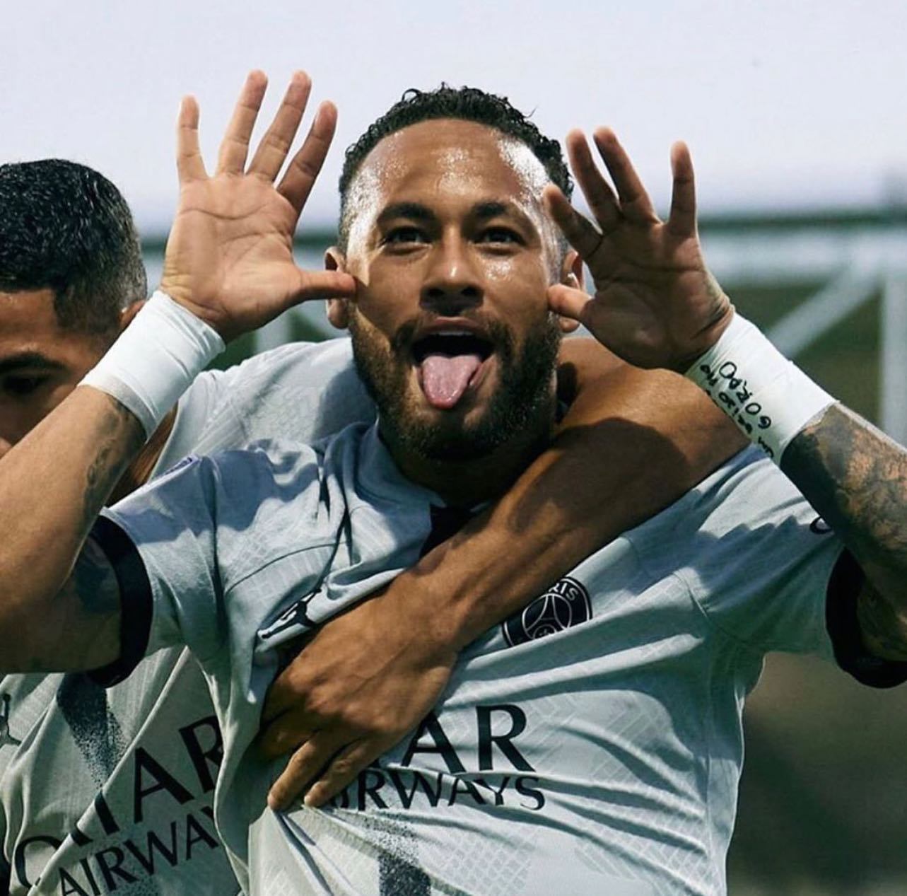 Beijo Pro Gordo Neymar Comemora Gol Com Homenagem A J Soares Graus O Maior Portal Do Piau