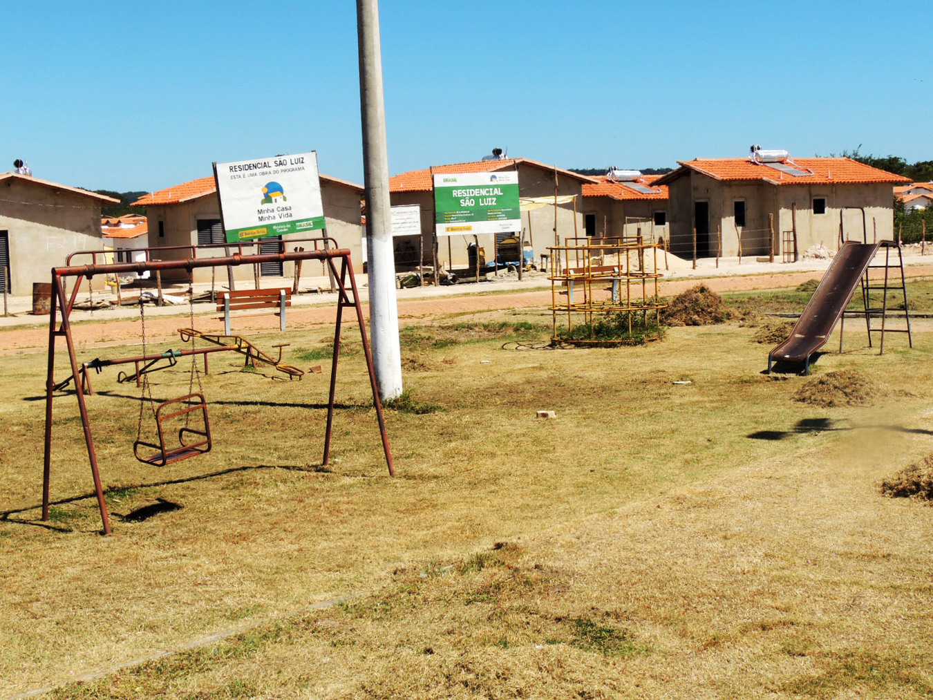 Prefeitura de Altos inicia reforma de praça no bairro Santa Inês ...