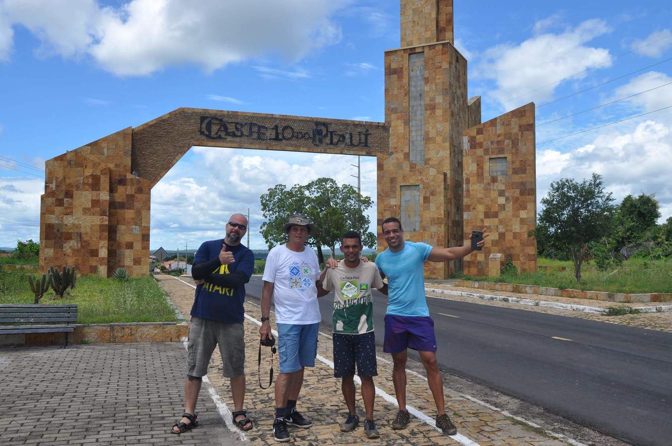 Turistas movimentam atrativos no município de Castelo do Piauí