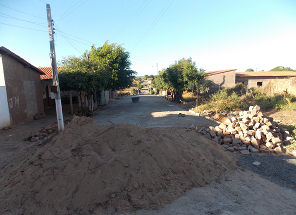 Prefeitura de Itaueira continua investindo em pavimentação 180graus
