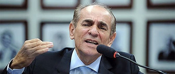 _Senador Marcelo Castro reclama da atuação do ministro Ciro Nogueira (Foto: Divulgação)