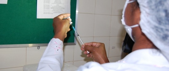 Agendamento para vacina contra a Covid em hospitais é ...
