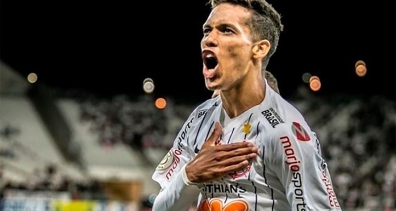 Pedrinho não deve vestir mais a camisa do Corinthians