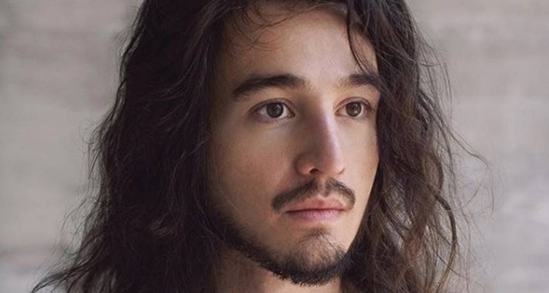 Tiago Iorc choca web após suposto nude vazado: