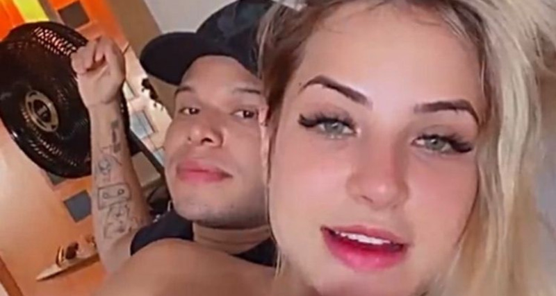 Famosos Gabi Martins fala sobre pegada de Tierry: