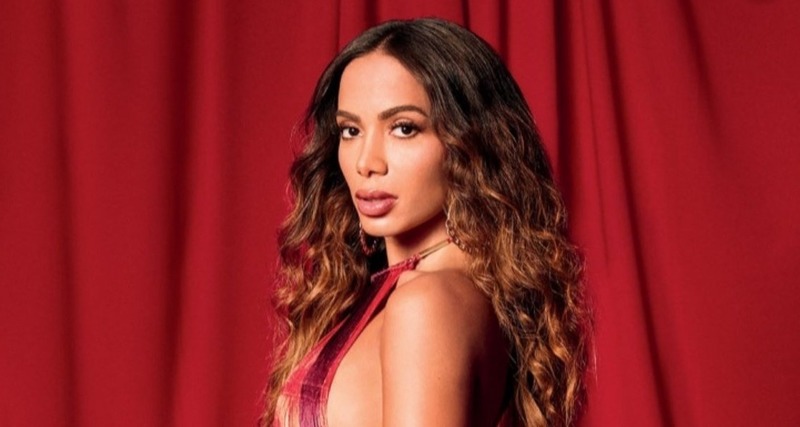 Anitta Bebe Todas Em Balada Passa Mal E Vomita Em Carro De App Teve