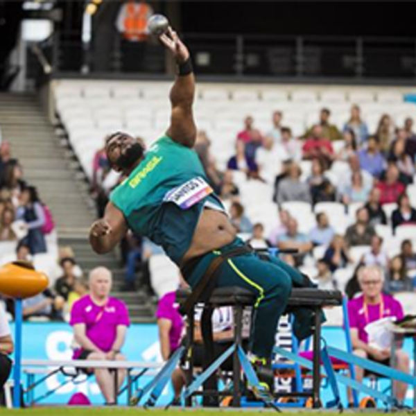 Arremesso de peso dá 1º ouro ao Brasil no mundial paralímpico
