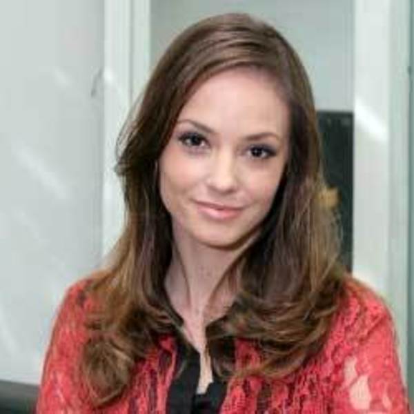 Globo escala professora Helena de Carrossel para nova novela das sete Globo escala professora Helena de Carrossel para nova novela das sete