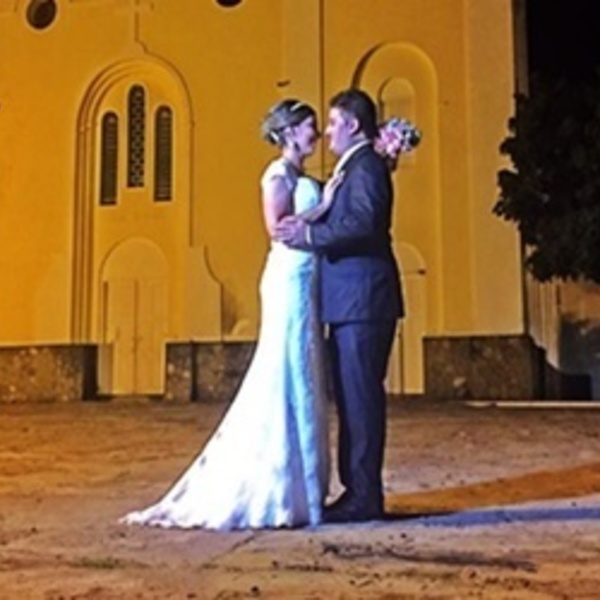 Prefeito Getúlio Gomes casou com Lívia